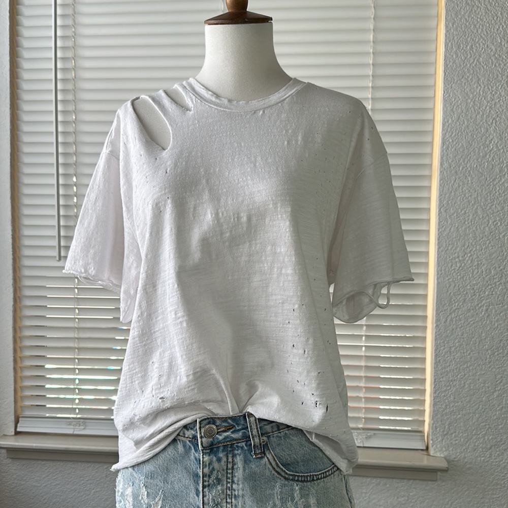 VICI • distressed white tee